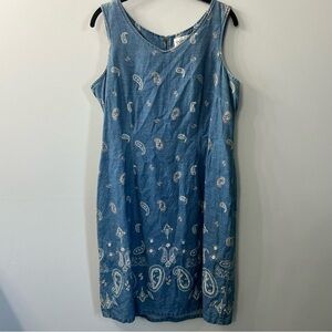 Vintage Villager Sport Blue Chambray Sleeveless Paisley Print Shift Cotton Dress